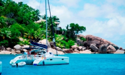 seychelles-sailing